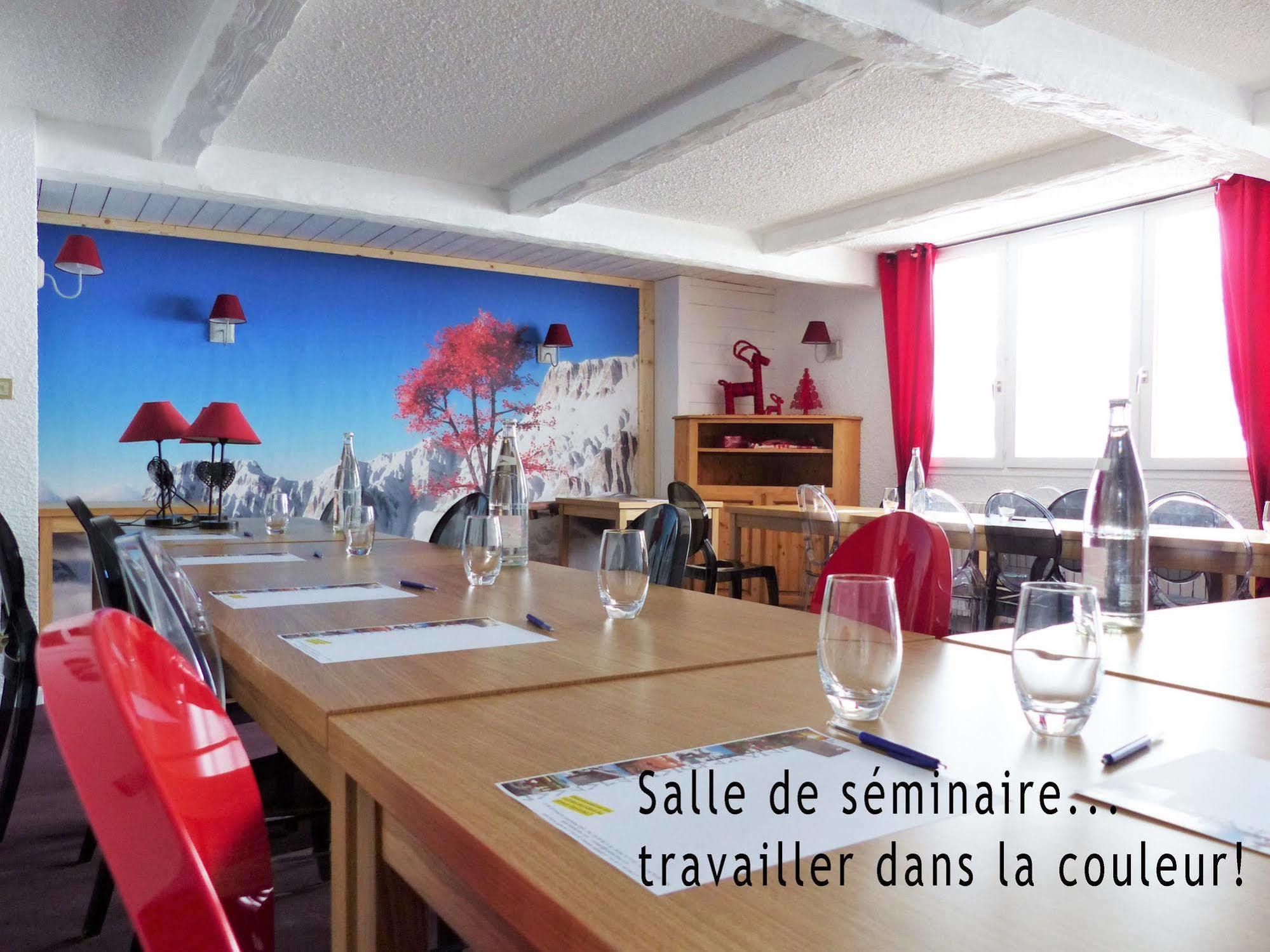 Hotel Lac Bleu 1650 Saint-François-Longchamp Extérieur photo